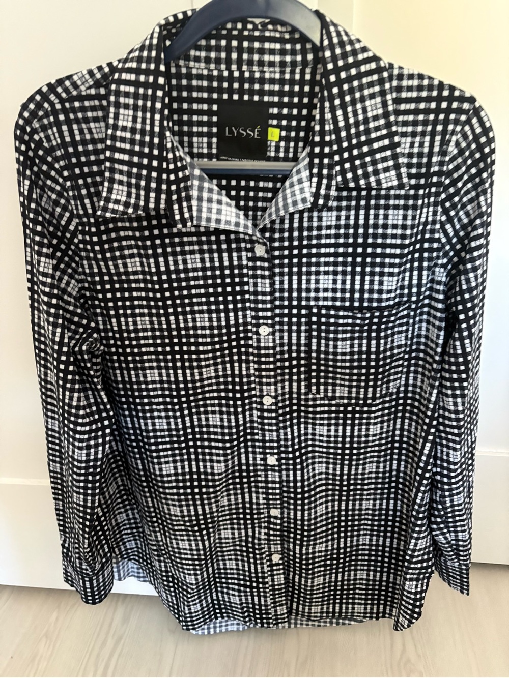 Lysse Black & White Plaid Casual Button-Down Shirt